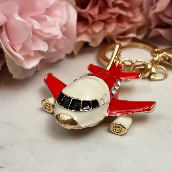 Beautiful Red and White Crystal Airplane Keychain Charm - Picture 2 of 16